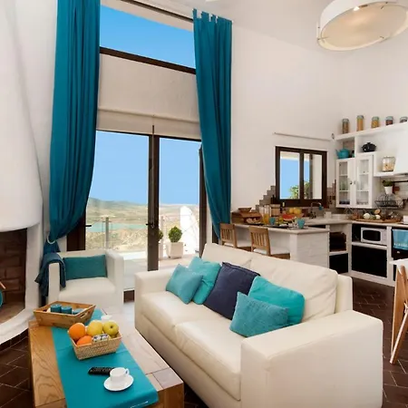La Almena Blanca By Vintage Travel El Gastor